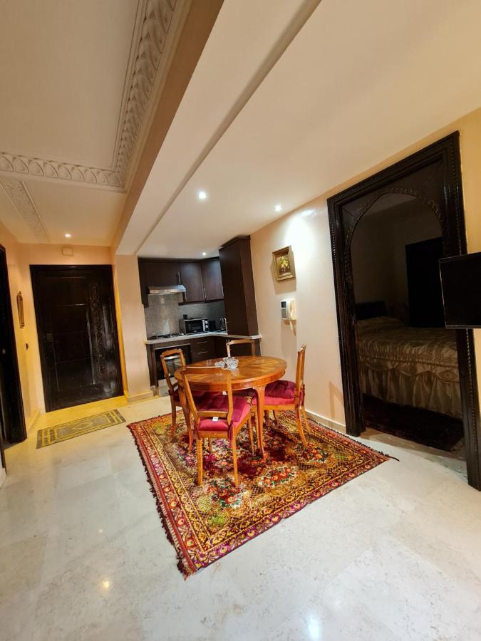 Luxury Apartment 2 In The Heart Of Gueliz, Wifi, Pool Marrakesh Exteriör bild